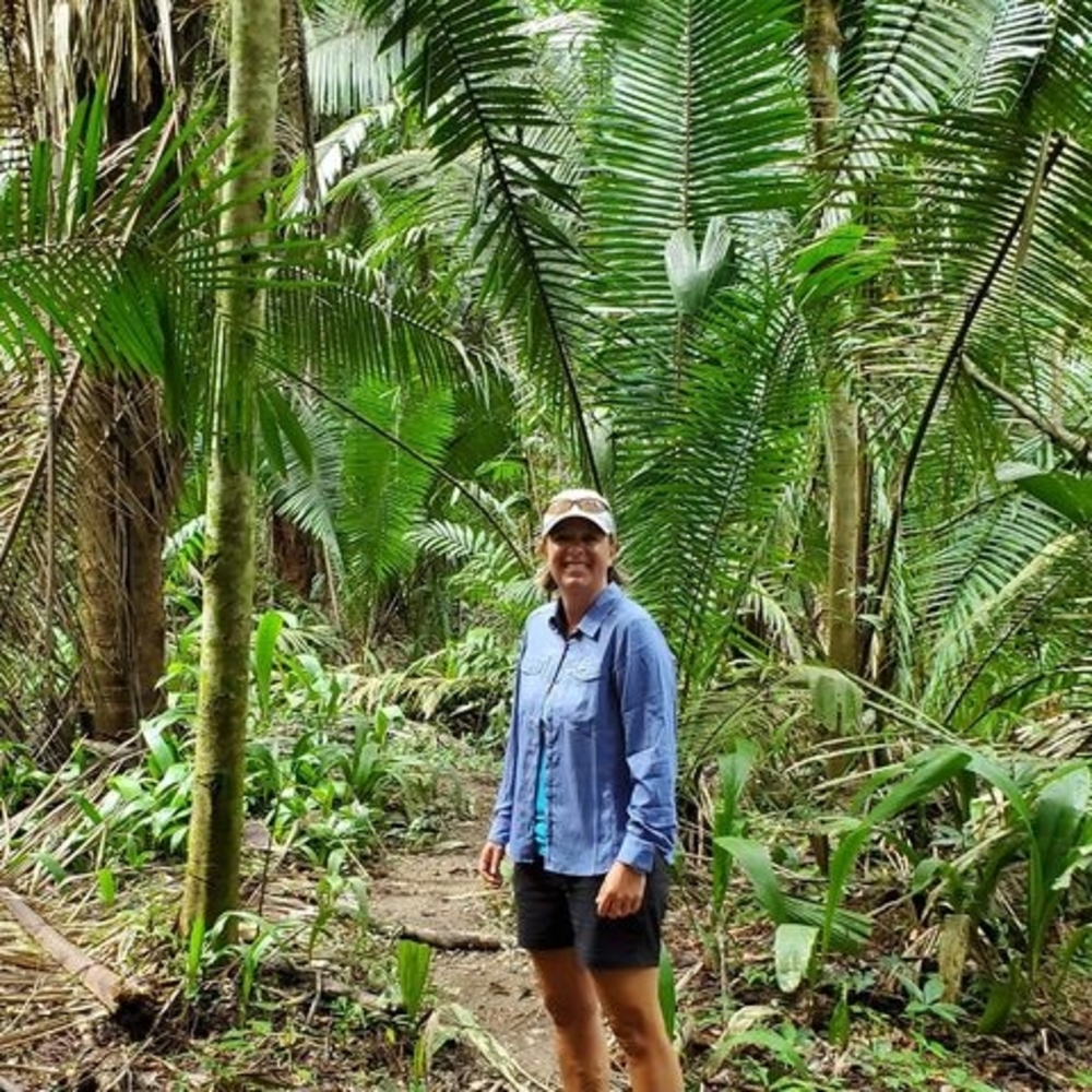 Meet your Posher, Renee